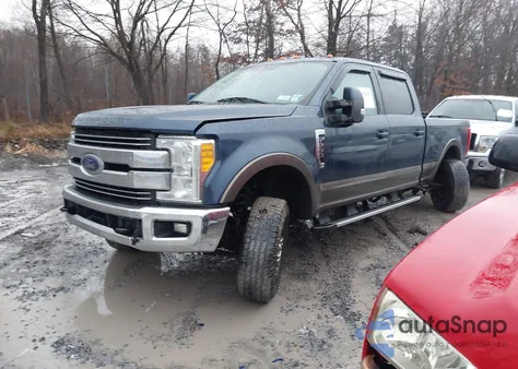 2017 Ford F-250 Lariat from USA, damaged, VIN 1FT7W2B60HEB16162